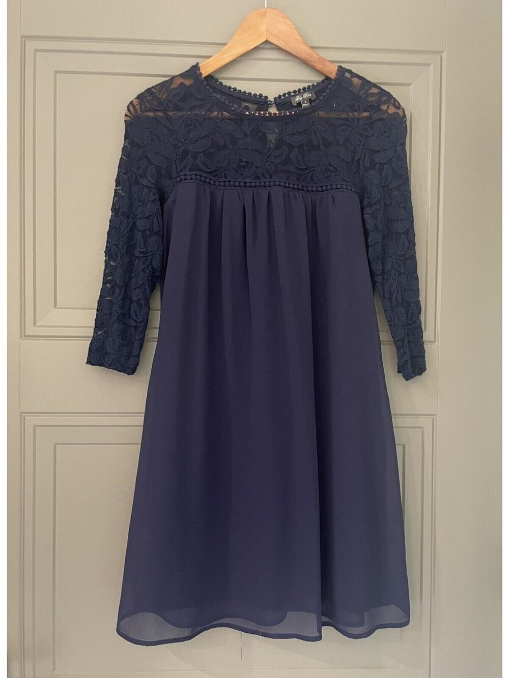 Navy Lace dress Small 4 6 8 Lily Rose 3/4 Sleeve